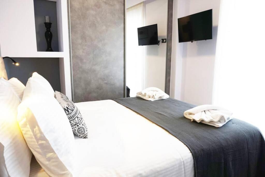 C-Home Studio In The Heart Of Chania Chania  ภายนอก รูปภาพ
